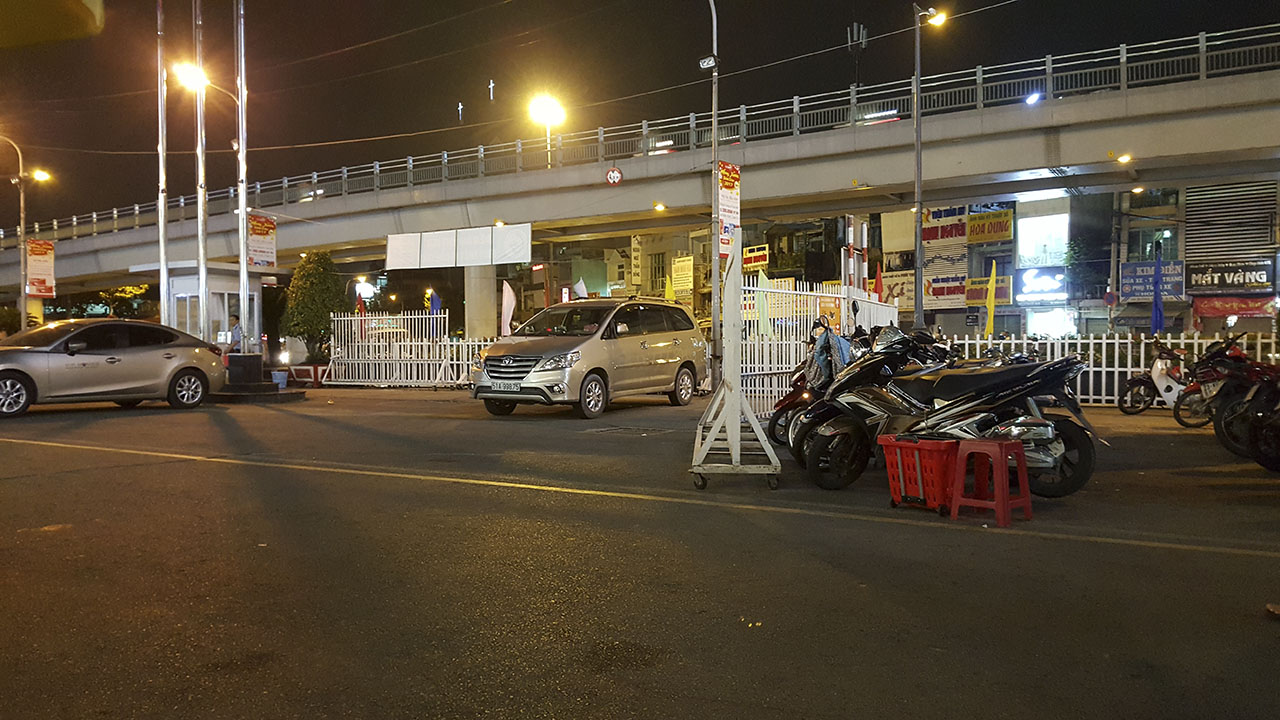 so sánh Galaxy A7 2017 và Galaxy Note 5