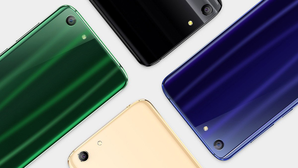 Trên tay Elephone S7: em trai Galaxy S7 Edge giá chỉ bằng 1/3 Trên tay Elephone S7: em trai Galaxy S7 Edge giá chỉ bằng 1/3