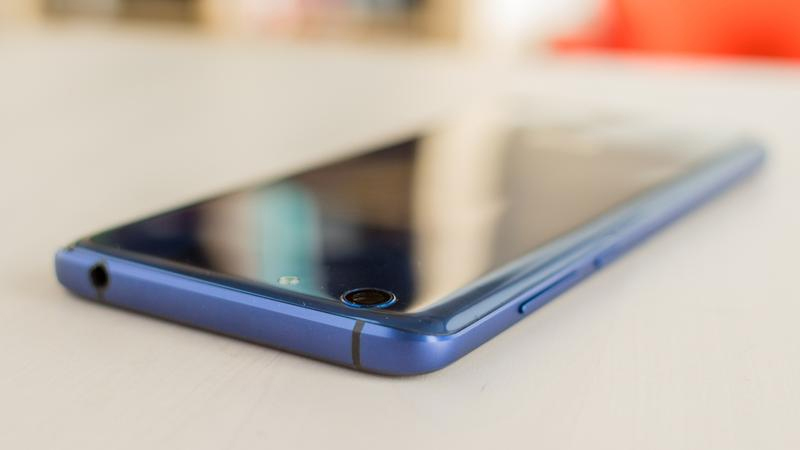 Trên tay Elephone S7: em trai Galaxy S7 Edge giá chỉ bằng 1/3 Trên tay Elephone S7: em trai Galaxy S7 Edge giá chỉ bằng 1/3