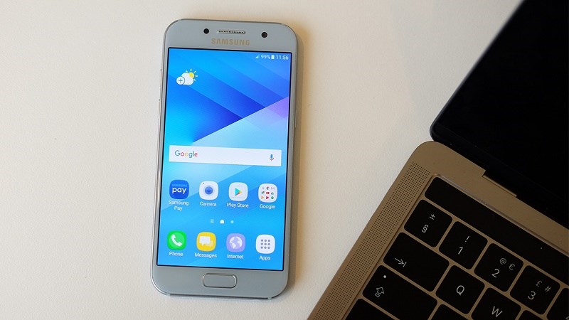 Ảnh thực tế Samsung Galaxy A3 2017 màn hình 4.7 inch tại Việt Nam Ảnh thực tế Samsung Galaxy A3 2017 màn hình 4.7 inch tại Việt Nam