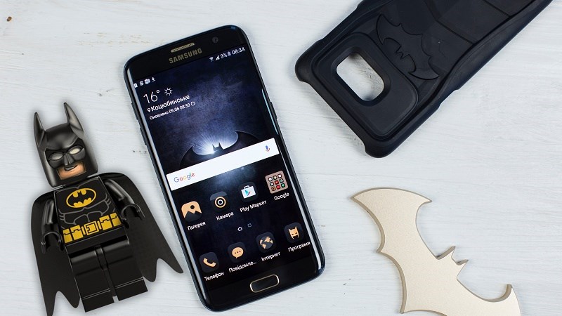 Xem lại màn đập hộp siêu phẩm Galaxy S7 Edge bản người dơi Xem lại màn đập hộp siêu phẩm Galaxy S7 Edge bản người dơi