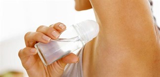 Những lỗi dễ mắc phải khi dùng lăn khử mùi