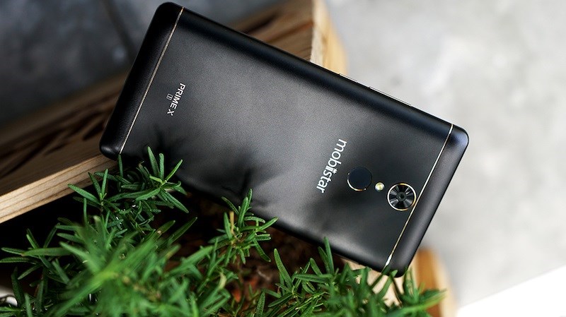 Smartphone Việt với RAM 3GB, camera 8MP mặt trước có đèn flash lên kệ TGDĐ Smartphone Việt với RAM 3GB, camera 8MP mặt trước có đèn flash lên kệ TGDĐ