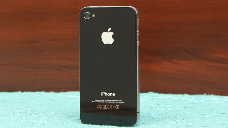 Bạn có thích iPhone 8 sử dụng lại chất liệu cấu thành nên iPhone 4s?