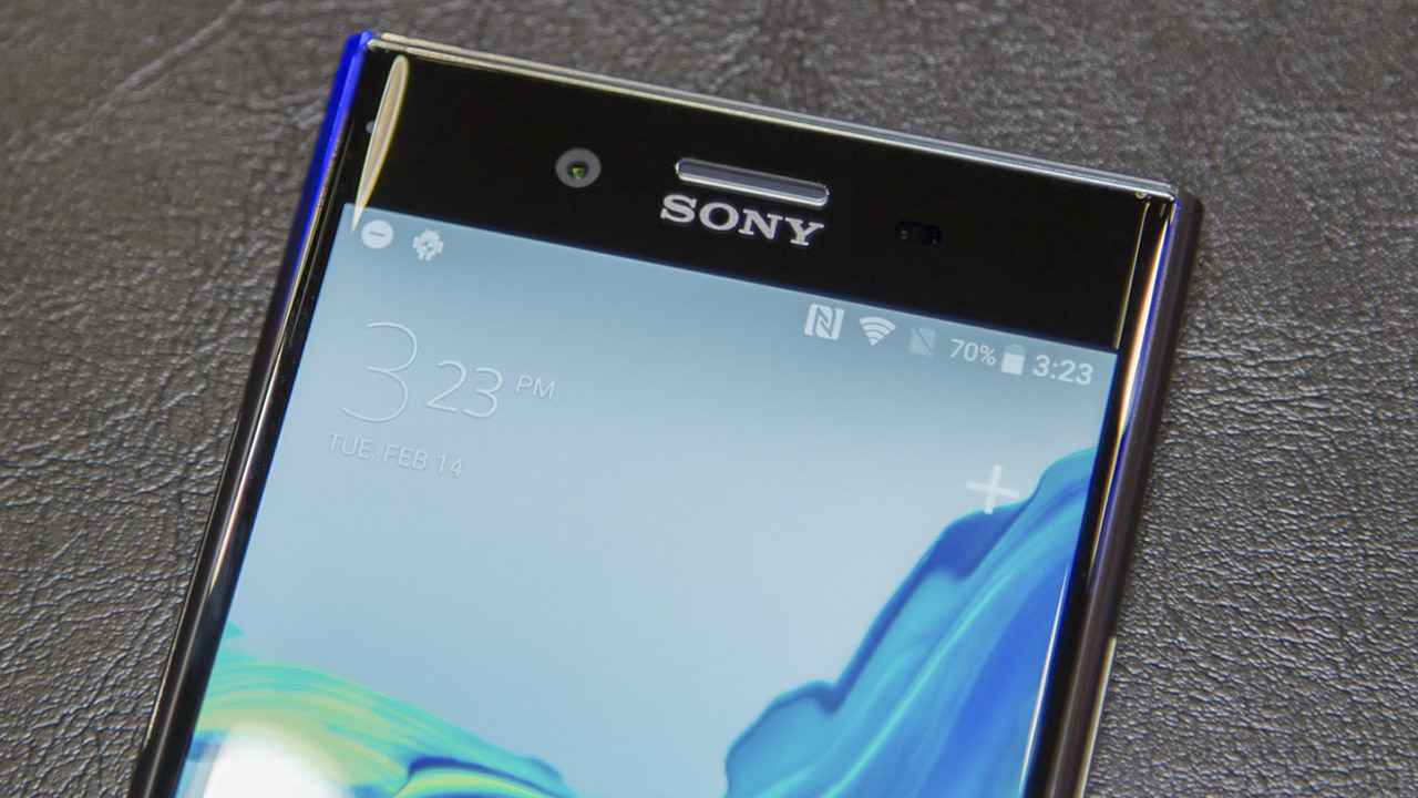 trên tay Xperia XZ Premium trên tay Xperia XZ Premium