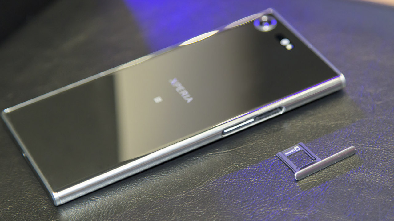 trên tay Xperia XZ trên tay Xperia XZ