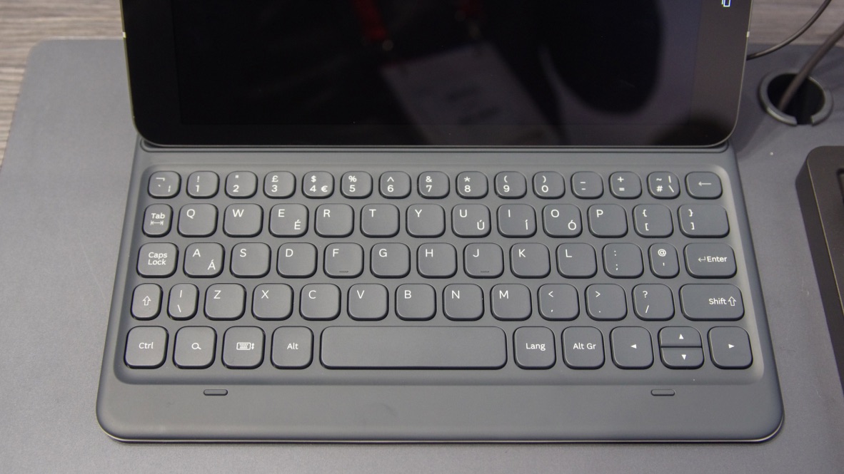 Trên tay Galaxy Tab S3