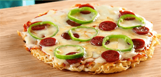 Cách làm pizza mì tôm ngon miệng, đơn giản, dễ làm tại nhà