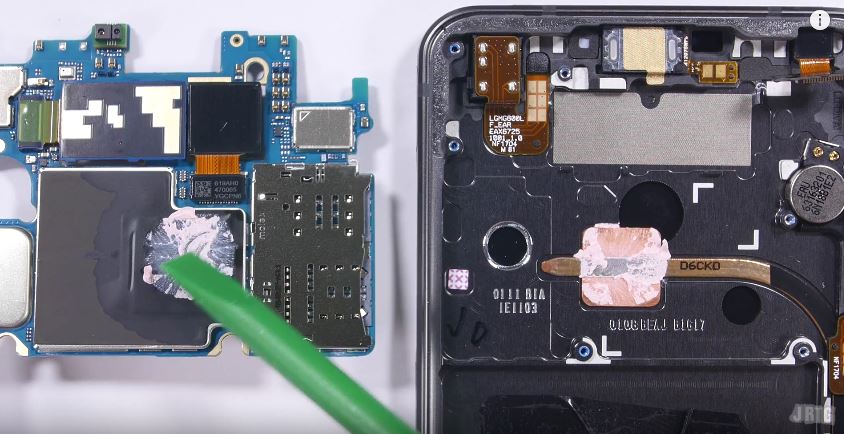 Mổ xẻ và tra tấn các chi tiết trên LG G6 Mổ xẻ và tra tấn các chi tiết trên LG G6