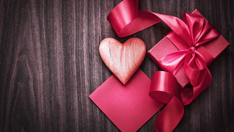 Hãy tặng một món quà đầy ý nghĩa đến người phụ nữ của bạn ngày 8/3 nhé!