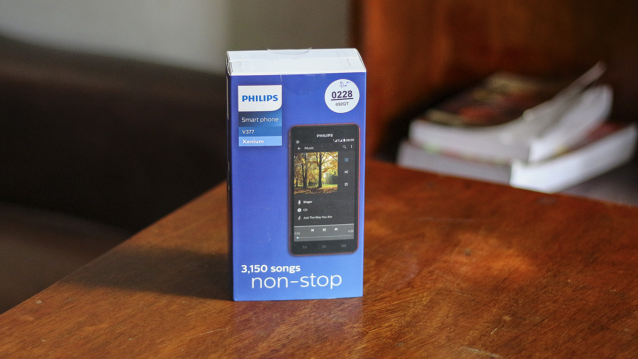 Trên tay Philips V377 Trên tay Philips V377