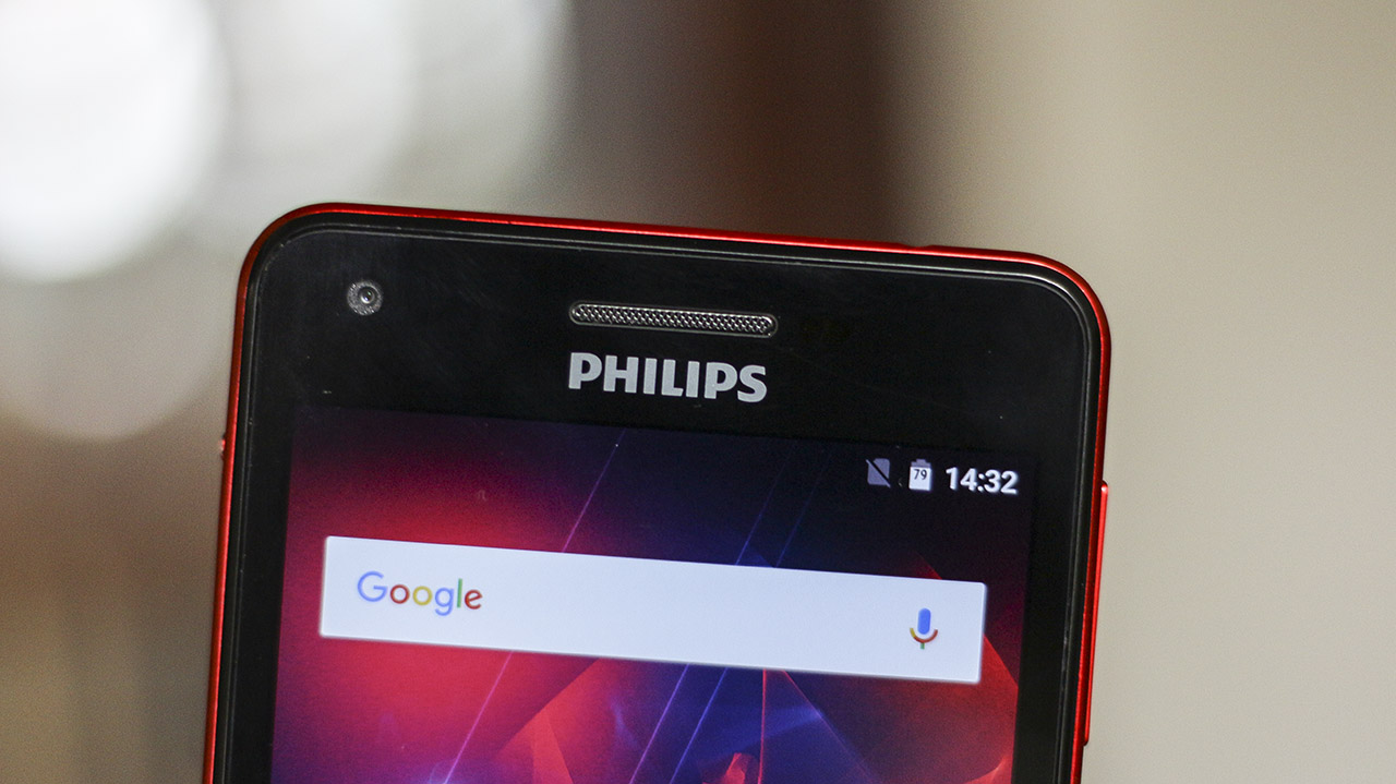 Trên tay Philips V377 Trên tay Philips V377