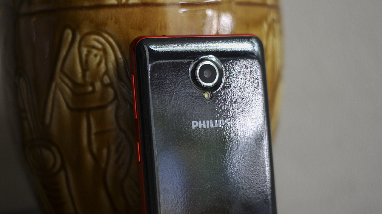 Trên tay Philips V377 Trên tay Philips V377