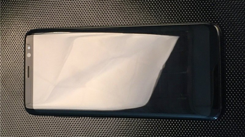 Galaxy S8 lại xuất hiện ngoài đời thực