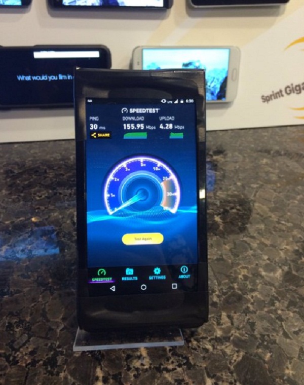 Chiếc smartphone bí ẩn giúp kiểm chứng tốc độ Gigabit Class LTE a Chiếc smartphone bí ẩn giúp kiểm chứng tốc độ Gigabit Class LTE a