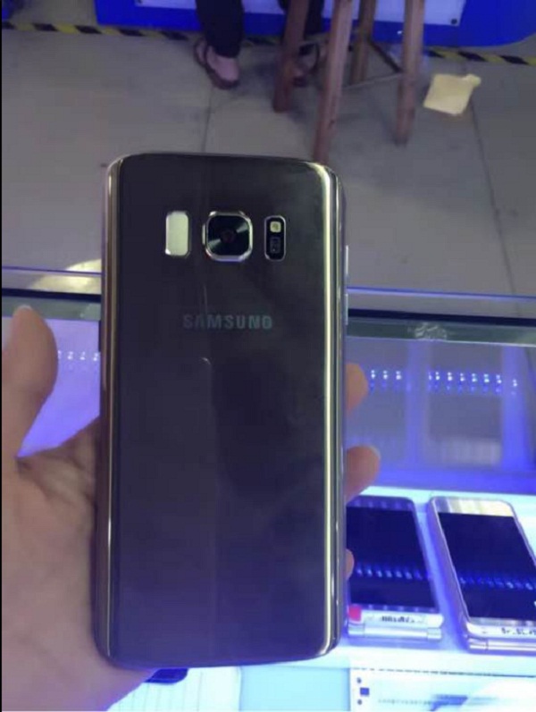 Galaxy S8 Fake 6