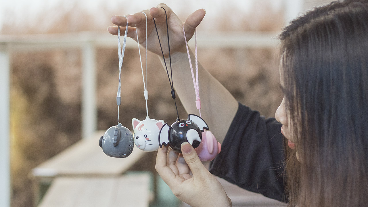 Trên tay loa khuyến maĩ TGDĐ Trên tay loa khuyến maĩ TGDĐ