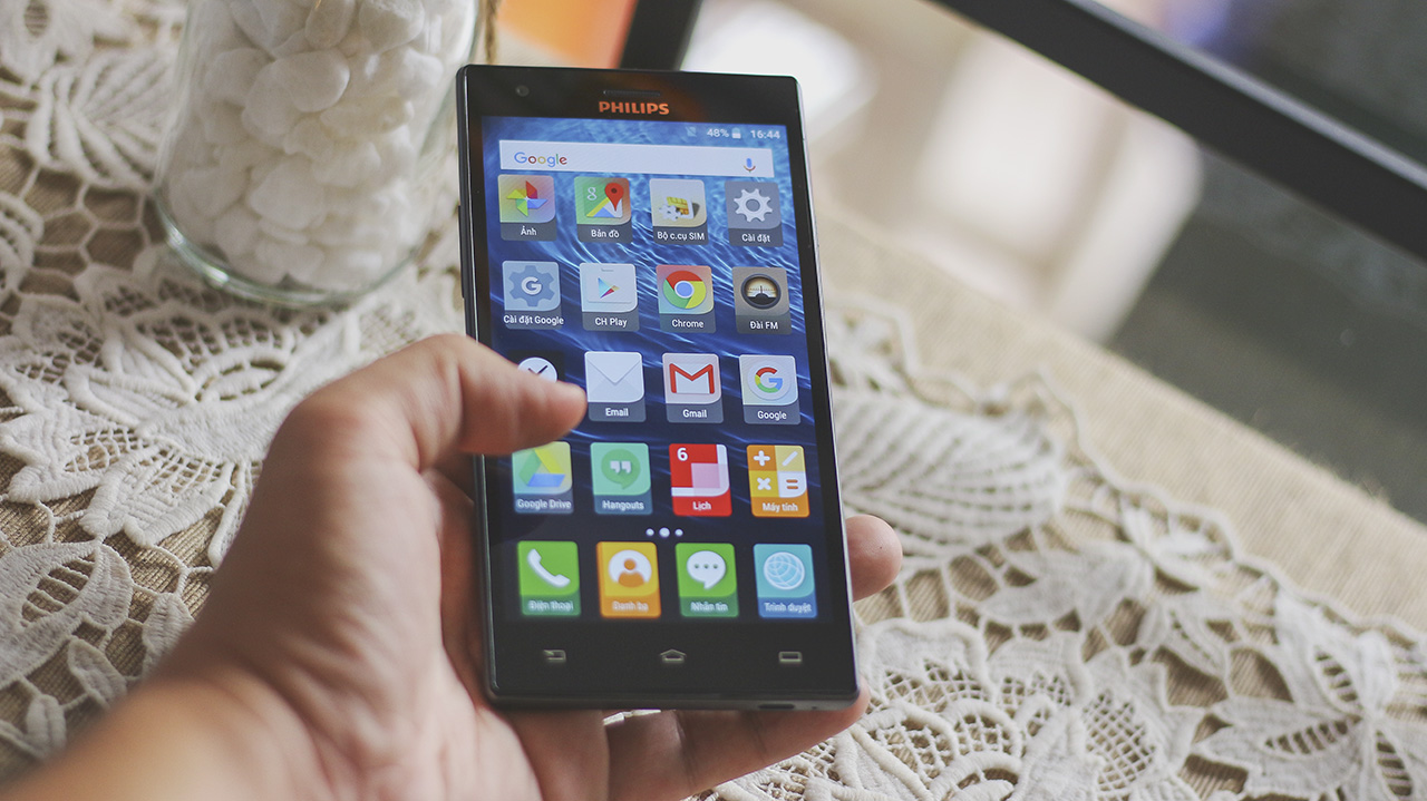 Trên tay Philips S616