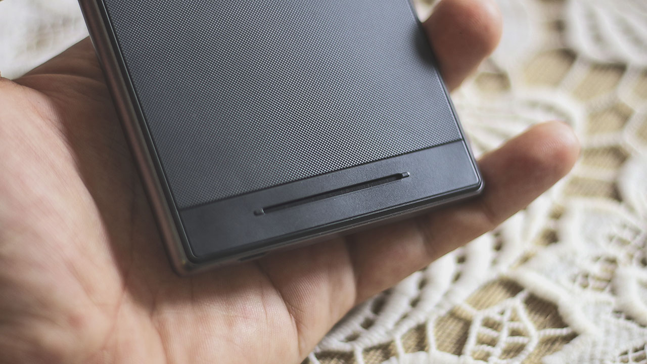 Trên tay Philips S616