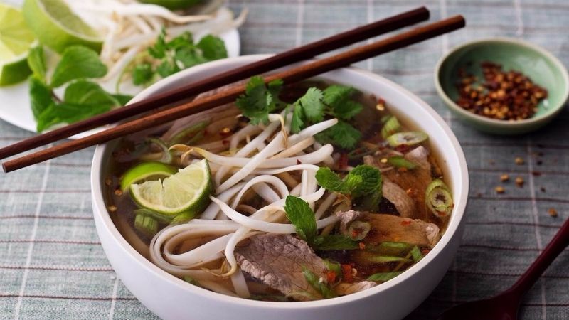 Giới thiệu phở bò Hà Nội