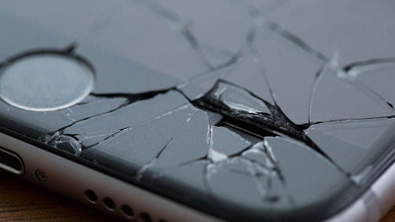 iphone_cracked_800x450
