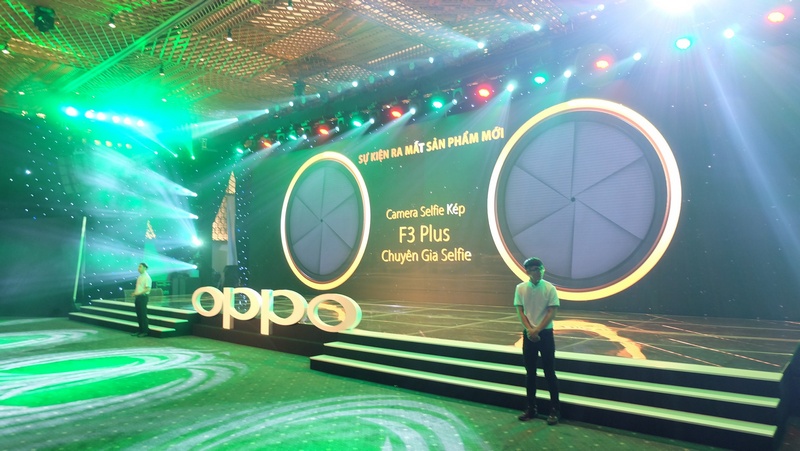 OPPO F3 Plus chính thức ra mắt tại Việt Nam với điểm nhấn camera selfie kép OPPO F3 Plus chính thức ra mắt tại Việt Nam với điểm nhấn camera selfie kép