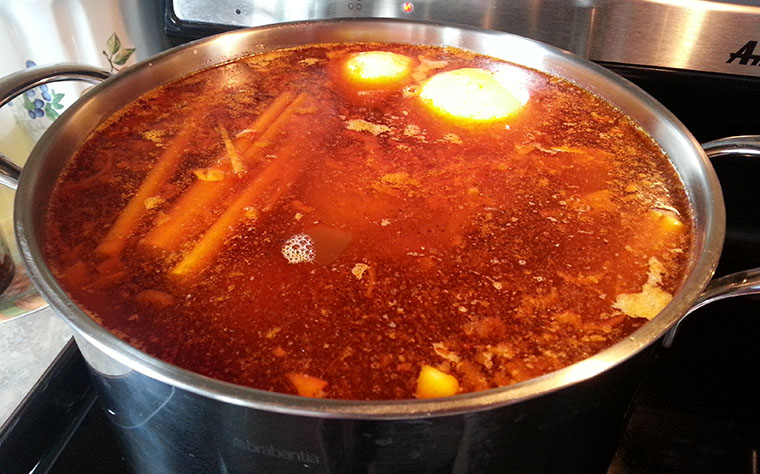 Cách nấu bún bò Huế ngon tại nhà