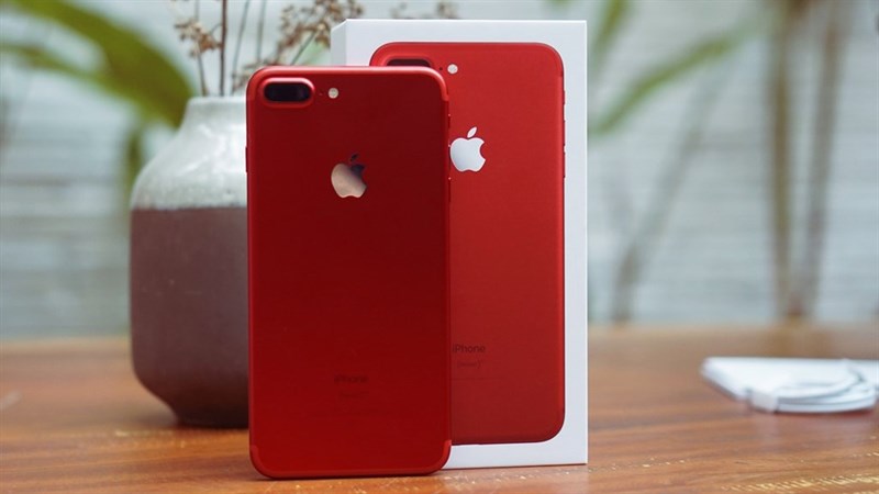 Bộ Ảnh Trên Tay Iphone 7 Plus Với Màu Đỏ Đẹp Hút Hồn