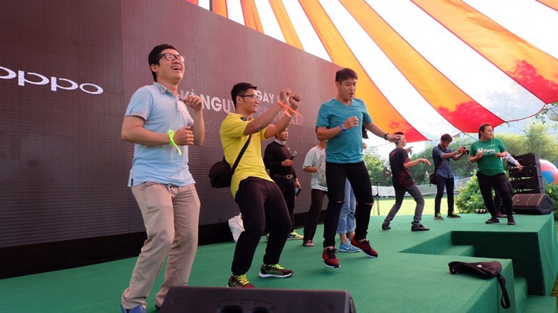 Sự kiện Tech offline trải nghiệm OPPO F3 Plus đang diễn ra