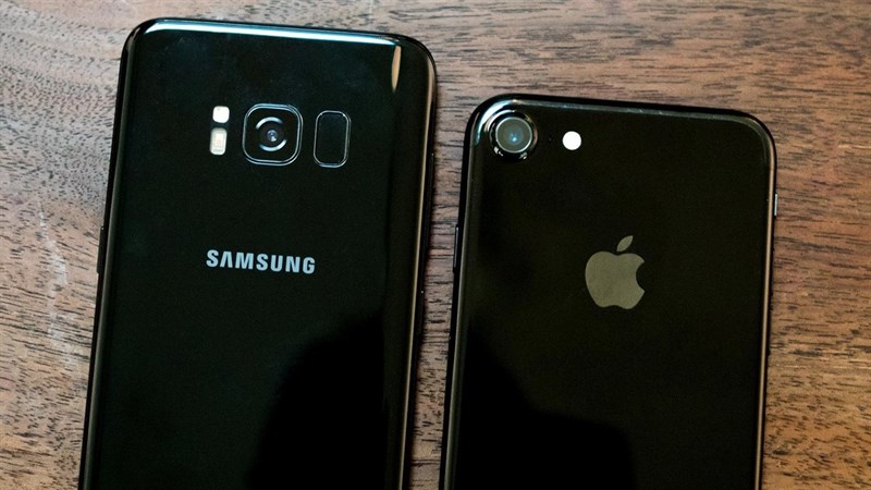 Đây là 7 điểm Galaxy S8, S8 Plus ăn đứt iPhone đời mới Đây là 7 điểm Galaxy S8, S8 Plus ăn đứt iPhone đời mới