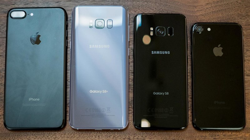 Đây là 7 điểm Galaxy S8, S8 Plus ăn đứt iPhone đời mới Đây là 7 điểm Galaxy S8, S8 Plus ăn đứt iPhone đời mới
