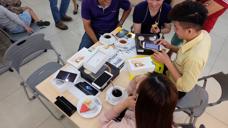 Ngày đầu bán F3 Plus