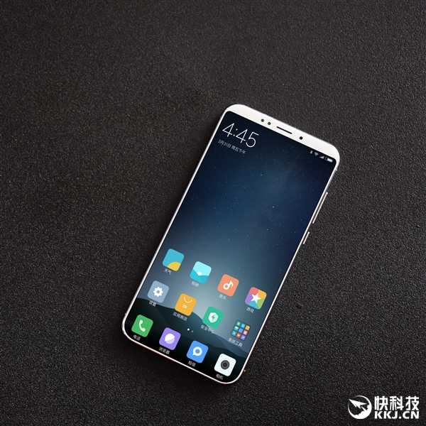 Xiaomi Mi 6 lộ diện với camera kép phía sau, viền mỏng hơn cả S8 Xiaomi Mi 6 lộ diện với camera kép phía sau, viền mỏng hơn cả S8