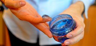 Những lưu ý khi sử dụng gel vuốt tóc