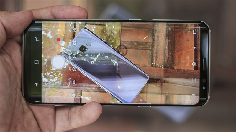 So sánh camera Galaxy S8 và S7 Edge