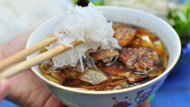 Bún chả chan cho người thích ăn đậm vị