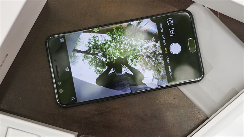 Trên tay Oppo F3 Plus đen nhám Trên tay Oppo F3 Plus đen nhám