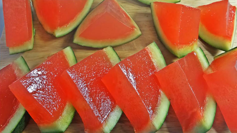 Watermelon Agar Jelly with a vibrant red color