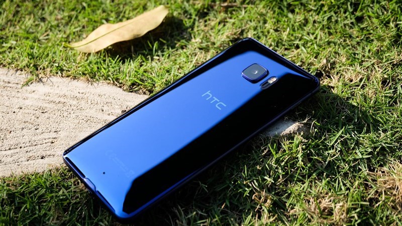 htc u ultra là 1 bước tiến mới htc u ultra là 1 bước tiến mới