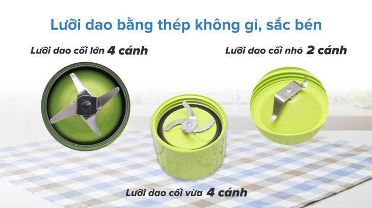 Máy xay sinh tố Happycook có tốt không? Có nên mua không? > Máy xay sinh tố HappyCook HCB-150B sở hữu lưỡi dao bằng thép không gỉ, sắc bén