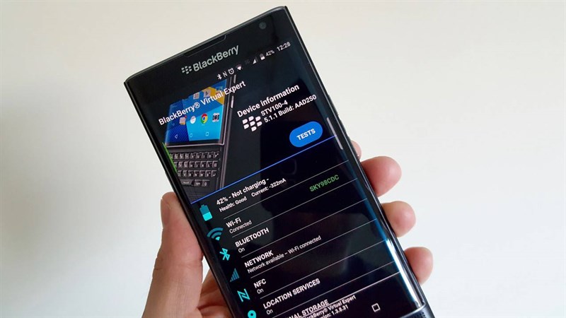 KEYone Vs Priv: Giá trị trong mỗi câu chuyện