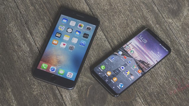 So sánh Galaxy S8 Plus và iPhone 7 Plus: Ai thích gì thì mua thôi