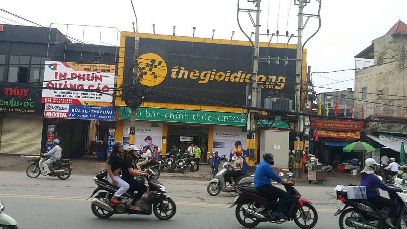 ngày đầu mỏ bán OPPO F3 tại các chi nhánh TGDĐ