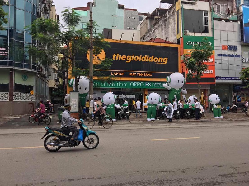 ngày đầu mở bán OPPO F3 tại các chi nhánh TGDĐ