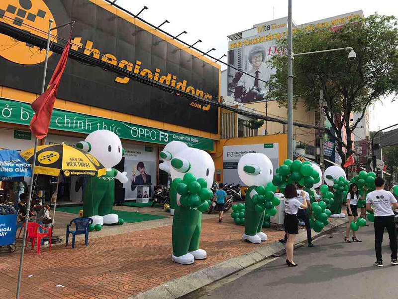 ngày đầu mở bán OPPO F3 tại các chi nhánh TGDĐ