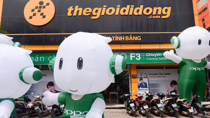 ảnh không khí mở bán OPPO F3