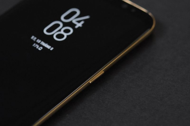 Hình ảnh Samsung Galaxy S8 mạ vàng 24K tại Việt Nam, giá hơn 40 triệu