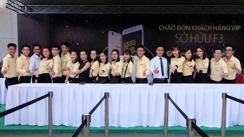 Ngày Hội Phép Màu Selfie Kép Oppo