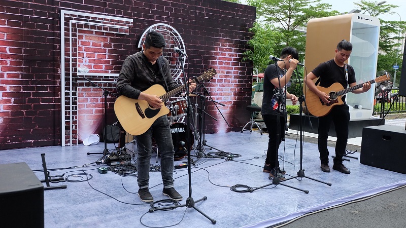 Ngày Hội Phép Màu Selfie Kép Oppo