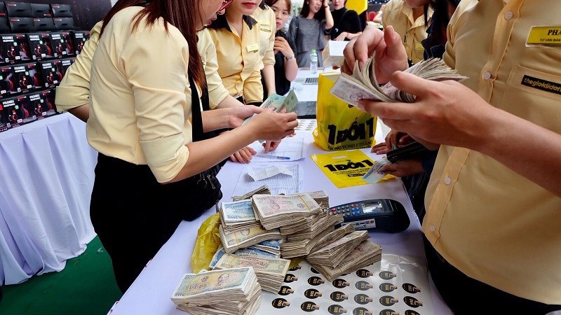 tienle_mua_oppof3_800x450